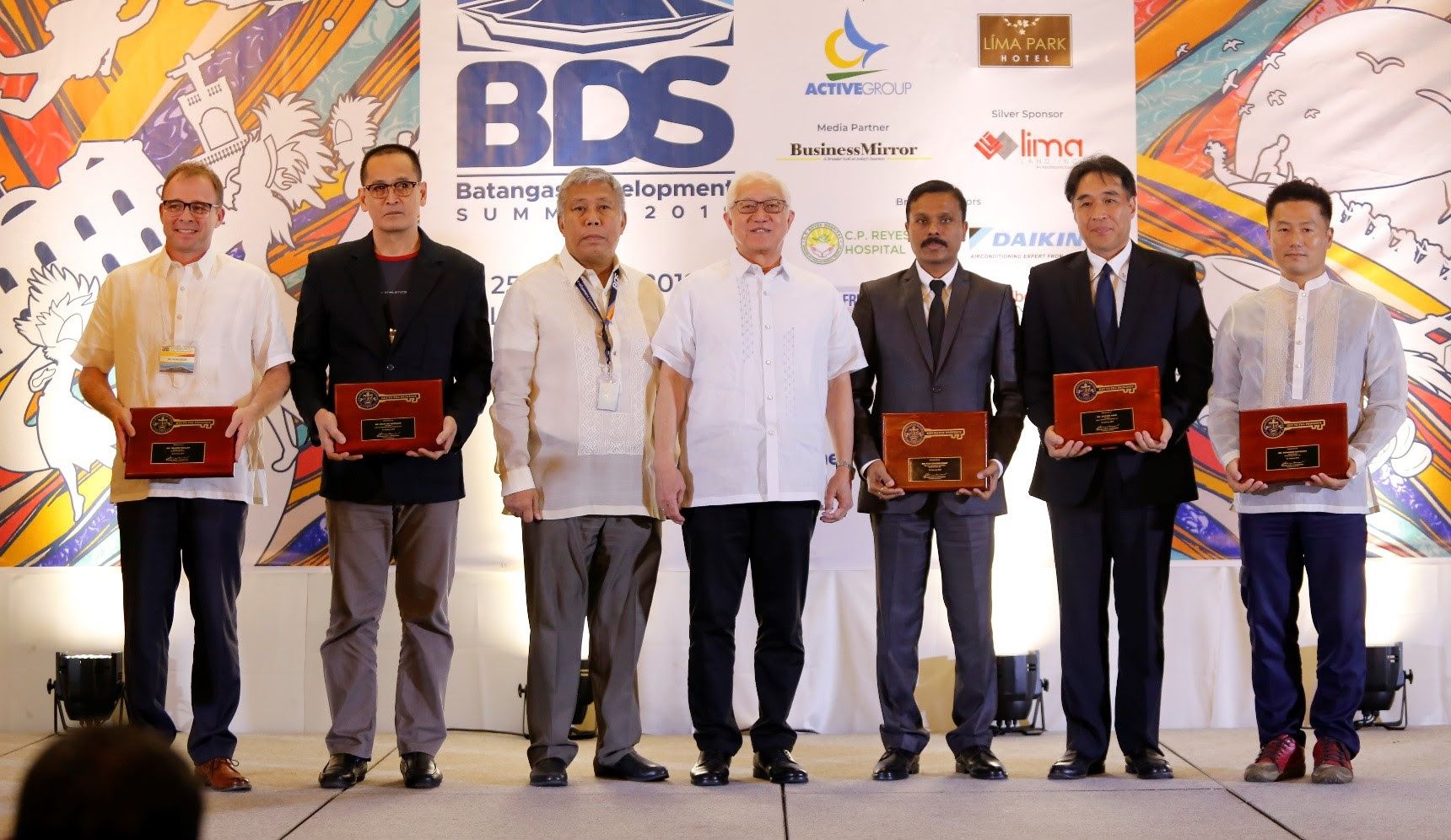 Summit focuses on opportunities and investments in Batangas